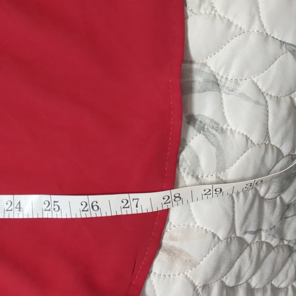 Red vneck blouse - Picture 6 of 10